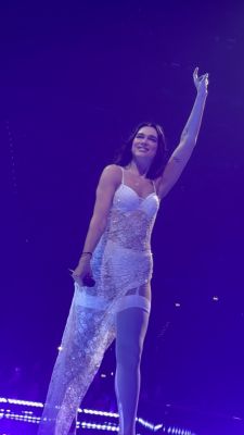 © x.com/illusiondlipa
