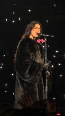 © x.com/shelovesairbag
