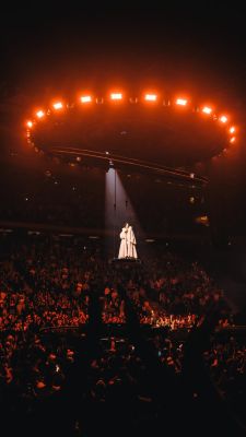 © instagram.com/joshosuna
